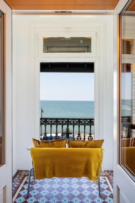 Stylish Beachfront Apartment, Sweeping Ocean Views And Luxury Touches Herne Bay Exterior photo