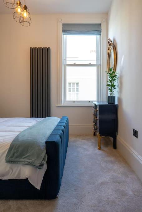 Stylish Beachfront Apartment, Sweeping Ocean Views And Luxury Touches Herne Bay Exterior photo