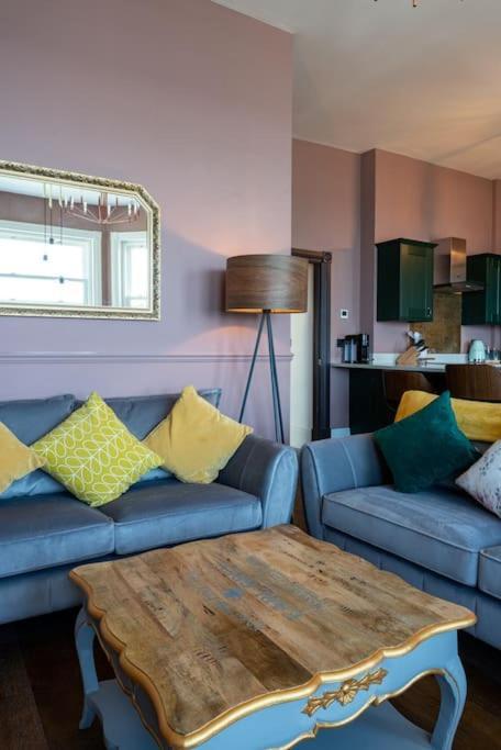 Stylish Beachfront Apartment, Sweeping Ocean Views And Luxury Touches Herne Bay Exterior photo